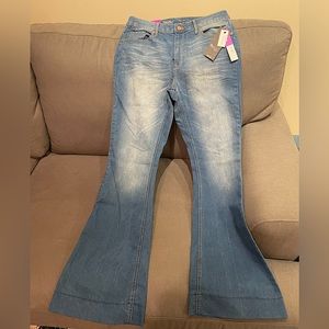 Mossimo High Rise Flare Jeans / Distressed / Size 6 - 34” Inseam